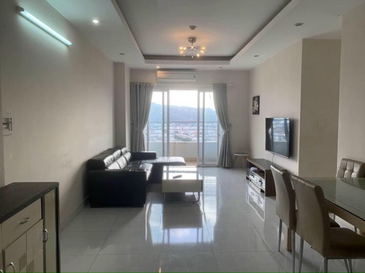 Cần chuyển nhượng gấp căn hộ tại chung cư saigonres, ngay siêu thị Nguyễn Kim, góc Lê Hồng Phong -Xô Viết Nghệ Tĩnh