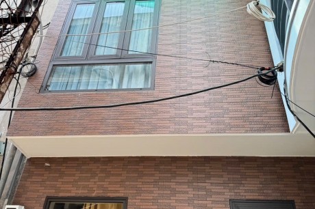 NHÀ BÁN VŨNG TÀU HẺM XE MÁY CÁCH BIỂN BÃI TRƯỚC 100M 